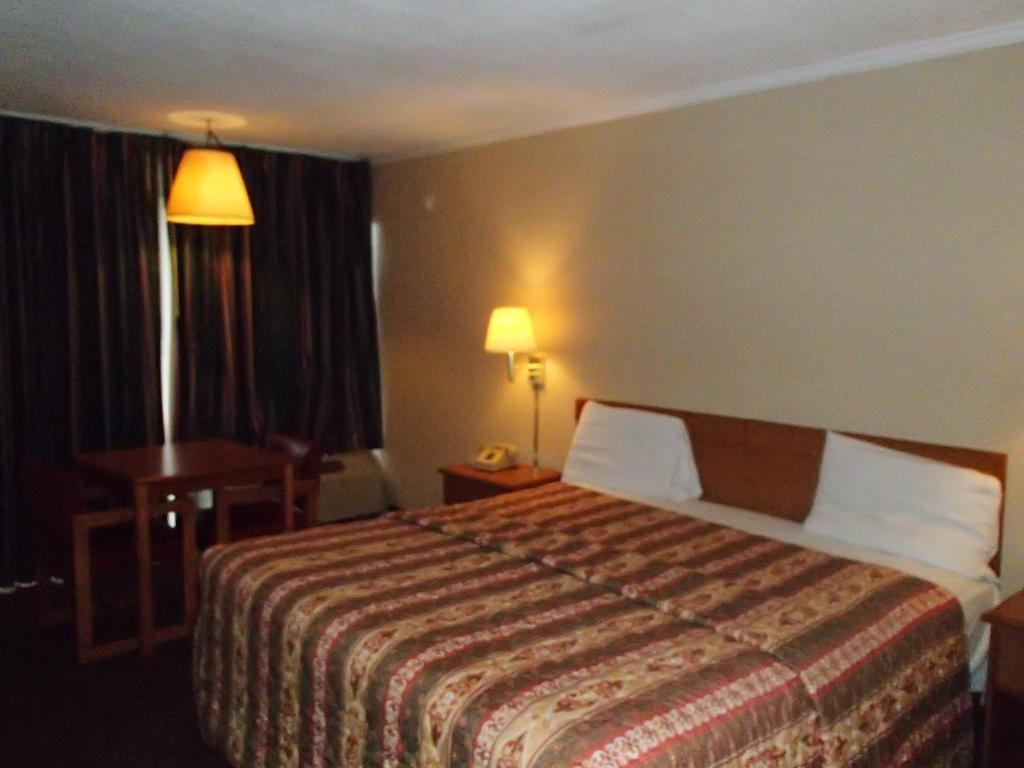 Sunrise Inn Lake Charles Rum bild